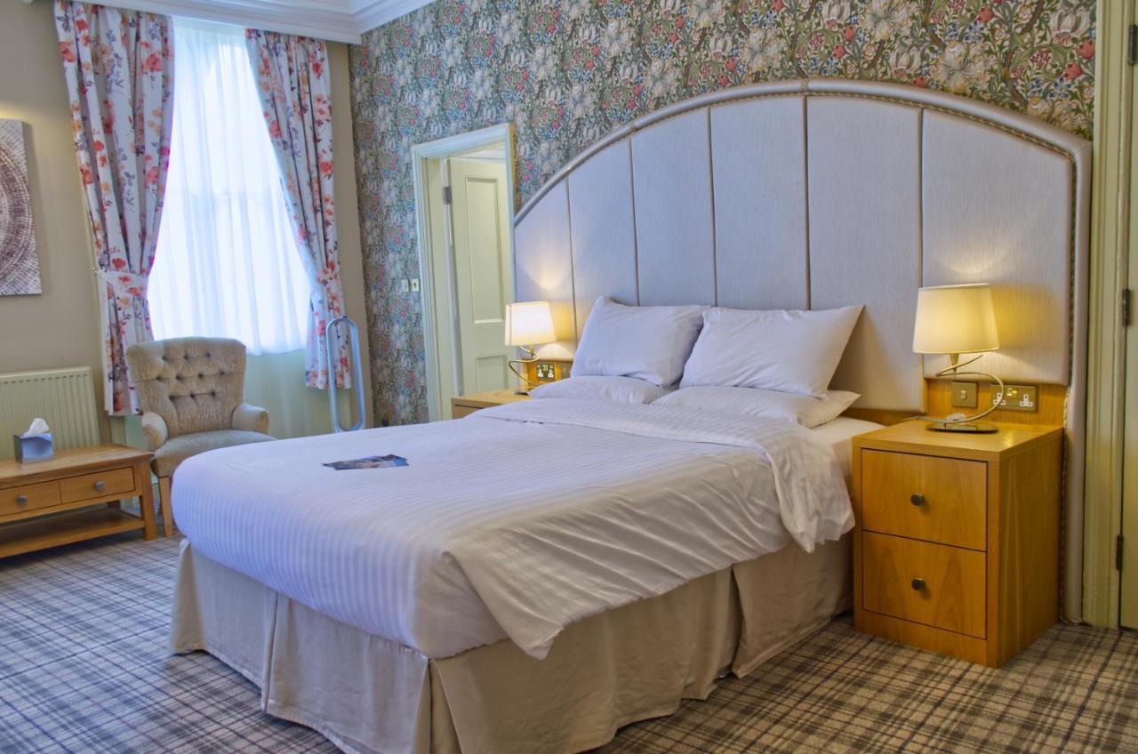 Hotel The Dean Court
