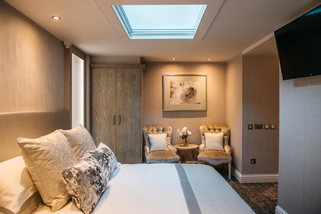 Hotel The Dean Court
