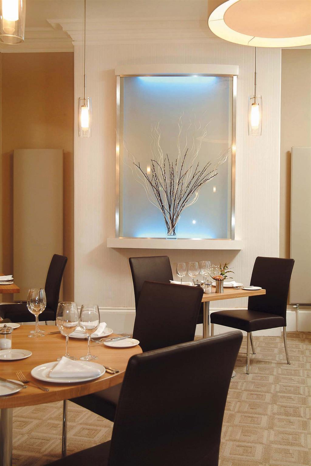 Hotel The Dean Court 4*