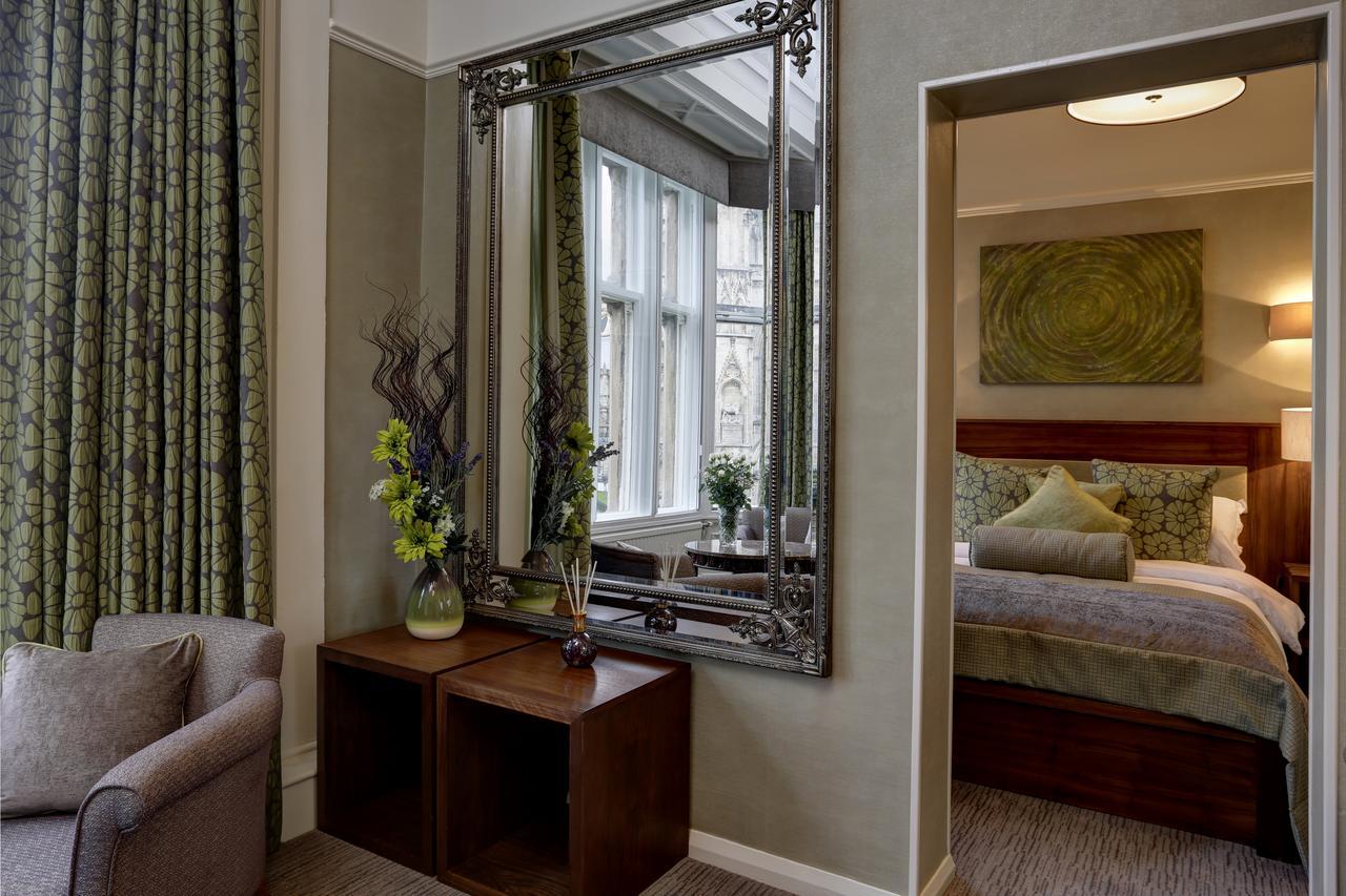 Hotel The Dean Court 4*